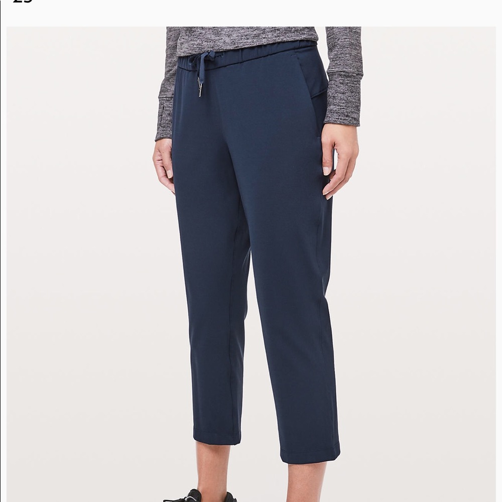 Lululemon On The Fly Crop